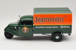 Tempo Hanseat Furgão Jägermeister Minichamps 1:18 150099044 Metal - imagem 4 de 8