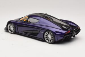 Koenigsegg Regera Roxo GT Spirit 1:18 GT973 Resina - imagem 5 de 6