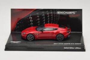 Aston Martin V12 Zagato Vermelho Minichamps 1:43 437137220 Metal