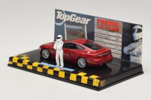 Aston Martin Vanquish S Vermelho Top Gear Com Figura Minichamps 1:43 519431372 Metal - imagem 3 de 5