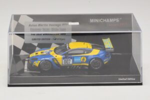 Aston Martin Vantage GT3 #007 A. Simonsen / Turner 24 Hours of Nurburgring 2013 Minichamps 1:43 437131307 Metal - imagem 4 de 5