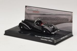 Audi Front 225 Roadster Preto Minichamps 1:43 437019131 Metal - imagem 3 de 5