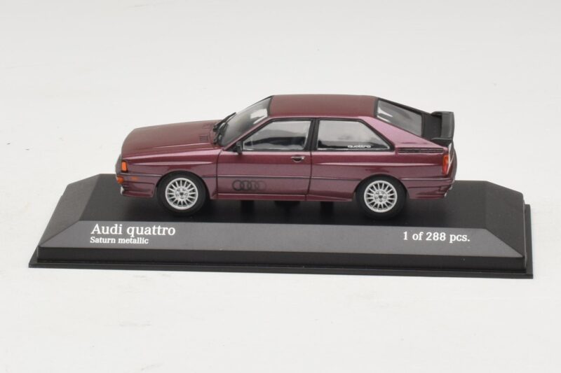 Audi Quattro Castanho Metálico Minichamps 1:43 Audi Quattro Castanho Metálico Minichamps 1:43 430019429 Metal