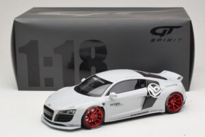 Audi R8 42 Liberty Walk Branco GT Spirit 1:18 GT325 Resina - imagem 6 de 6