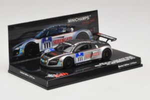 Audi R8 LMS GT3 #111 Metha / Breslin Black Falcon 24 Hours of Nurburgring 2010 Minichamps 1:43 437101911 Metal - imagem 2 de 5