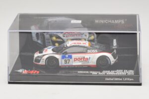 Audi R8 LMS GT3 #97 Phoenix Racing 24 Hours of Nurburgring 2010 Minichamps 1:43 437101997 Metal - imagem 4 de 5