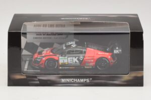 Audi R8 LMS Ultra #1 EK S. Asch / Stoll ADAC GT Masters 2013 Minichamps 1:43 437130101 Metal - imagem 5 de 5