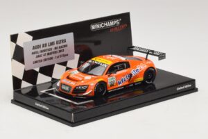 Audi R8 LMS Ultra #100 MS Racing Patel / Dobitsch ADAC GT Masters 2013 Minichamps 1:43 437130100 Metal - imagem 2 de 5