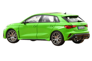 Audi RS3 8Y Sportback Kyalami Green Norev 1:18 188390 Metal - imagem 3 de 3