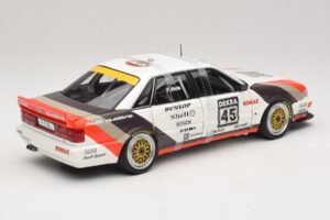 Audi V8 Quattro DTM #45 F. Biela Team AZR 1991 Minichamps 1:18 100911045 Metal - imagem 3 de 8