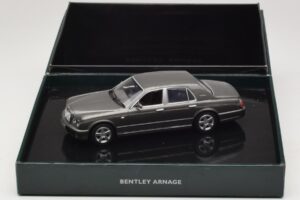 Bentley Arnage T Cypress Grey Minichamps 1:43 BL386 Metal - imagem 4 de 4
