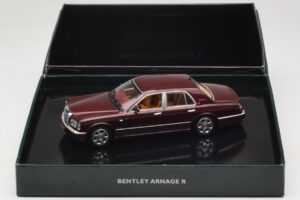 Bentley Arnage R Sunset Red Minichamps 1:43 BL330 Metal - imagem 4 de 4