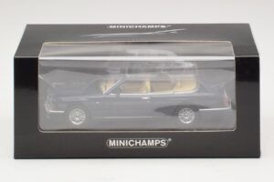 Bentley Azure Azul Minichamps 1:43 436139931 Metal - imagem 4 de 4