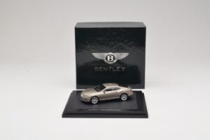 Bentley Continental GT Light Bronze Metallic Minichamps 1:43 BL834 Metal - imagem 3 de 4