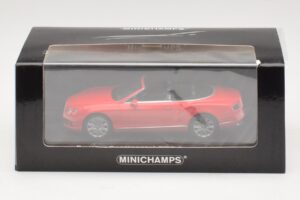 Bentley Continental GTC Speed Vermelho Minichamps 1:43 436139061 Metal - imagem 4 de 4