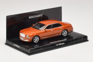 Bentley Mulsanne Laranja Metálico Minichamps 1:43 436139902 Metal - imagem 2 de 4