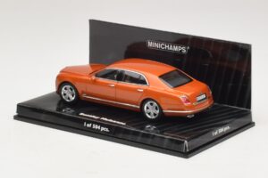 Bentley Mulsanne Laranja Metálico Minichamps 1:43 436139902 Metal - imagem 3 de 4