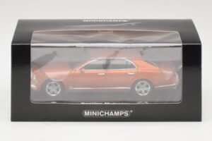 Bentley Mulsanne Laranja Metálico Minichamps 1:43 436139902 Metal - imagem 4 de 4