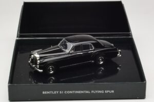 Bentley S1 Continental Flying Spur Preto Minichamps 1:43 BL468 Metal - imagem 4 de 4