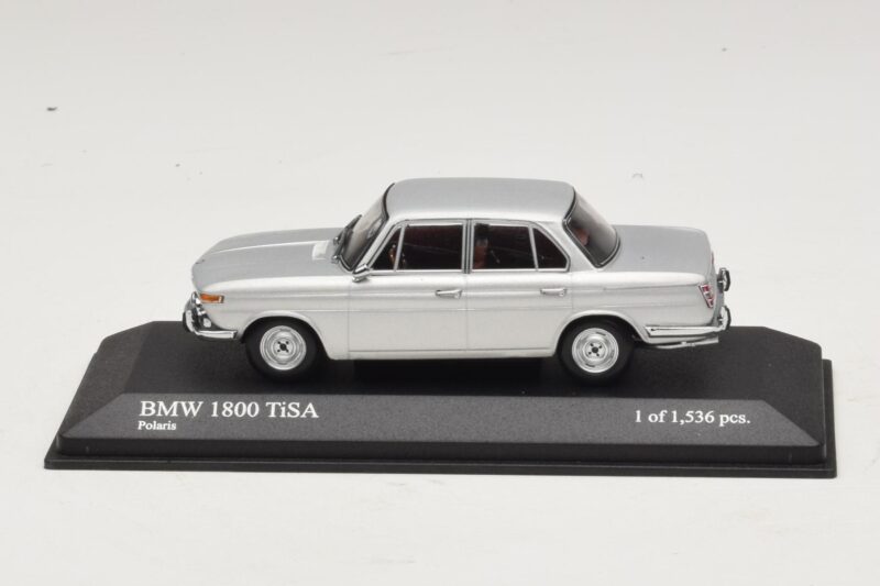 BMW 1800 TI/SA Prata Minichamps 1:43 BMW 1800 TI/SA Prata Minichamps 1:43 400025100 Metal