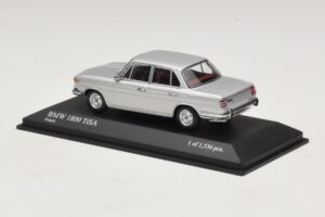 BMW 1800 TI/SA Prata Minichamps 1:43 400025100 Metal - imagem 3 de 4