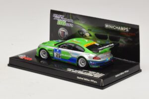 BMW Alpina B6 GT3 #25 24 Hours of Nürburgring 2009 Minichamps 1:43 437092625 Metal - imagem 3 de 5