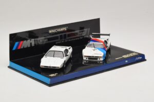 BMW M1 Conjunto 25º Aniversário Minichamps 1:43 402025025 Metal - imagem 2 de 4