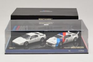 BMW M1 Conjunto 25º Aniversário Minichamps 1:43 402025025 Metal - imagem 4 de 4