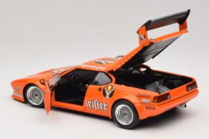 BMW M1 Jägermeister #31 K. Konig DRM 1982 Minichamps 1:18 180822931 Metal - imagem 5 de 8