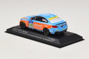 BMW M235i Pixum Team #309 Fischer / Konnerth 24 Hours of Nurburgring 2015 Minichamps 1:43 437152509 Metal - imagem 3 de 4