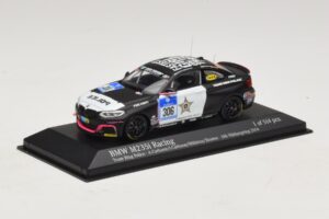 BMW M235i Ring Police Team #306 Carlsson 24 Hours of Nurburgring 2014 Minichamps 1:43 437142406 Metal - imagem 2 de 4