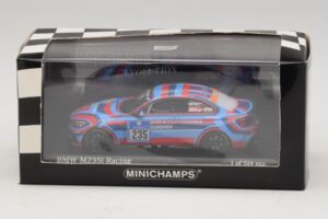 BMW M235i Team BMW Motorsport #235 Bovigdon 24 Hours of Nurburgring 2014 Minichamps 1:43 437142435 Metal - imagem 4 de 4