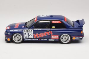 BMW M3 E30 Auto Maass #42 H. Becker DTM 1992 Minichamps 1:18 180922042 Metal - imagem 4 de 8