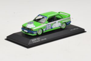 BMW M3 E30 Michelin #23 C. Oberndorfer DTM 1988 Minichamps 1:43 430882023 Metal - imagem 2 de 4