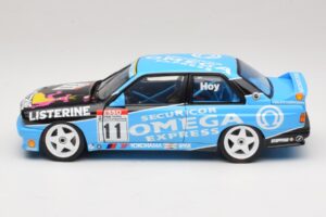 BMW M3 E30 Omega #11 W. Hoy BTCC Champion 1991 Minichamps 1:18 180912011 Metal - imagem 4 de 8