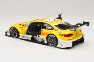 BMW M3 E92 DTM #8 D. Werner BMW Team Schnitzer 2012 Minichamps 1:18 100122208 Metal - imagem 5 de 8