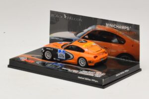BMW Z4 GT3 Black Falcon #176 24 Hours of Nürburgring 2009 Minichamps 1:43 437092776 Metal - imagem 3 de 5