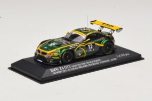 BMW Z4 GT3 Saudi Falcons #12 Al Faisal / Binladen 24 Hours of Dubai 2013 Minichamps 1:43 437132412 Metal - imagem 2 de 4