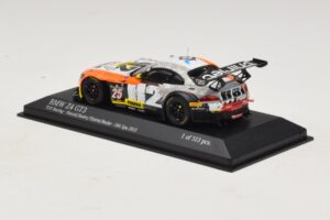 BMW Z4 GT3 TDS Racing #25 Hassid / Badey 24 Hours of Spa 2013 Minichamps 1:43 437132435 Metal - imagem 3 de 4