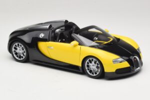 Bugatti Veyron Grand Sport Black Lemon Minichamps 1:18 100110831 Metal - imagem 6 de 8