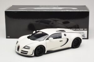 Bugatti Veyron Super Sport Branco Minichamps 1:18 100110844 Metal - imagem 8 de 8