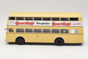 Bussing D2U Heckeinstieg Doornkaat Minichamps 1:43 439071085 Metal - imagem 3 de 6