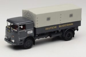 Bussing LU Deutsche Bundesbahn Minichamps 1:43 Bussing LU Deutsche Bundesbahn Minichamps 1:43 30566-54995 Metal