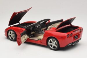 Chevrolet Corvette C6 Cabriolet Vermelho AUTOart 1:18 71221 Metal - imagem 5 de 8