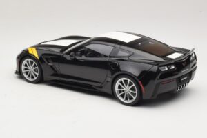 Chevrolet Corvette C7 Grand Sport Preto com Riscas Brancas AUTOart 1:18 71273 Compósito - imagem 7 de 8