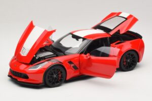 Chevrolet Corvette C7 Grand Sport Vermelho com Riscas Brancas AUTOart 1:18 71274 Compósito - imagem 2 de 8