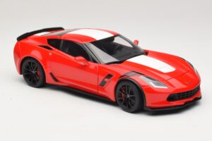 Chevrolet Corvette C7 Grand Sport Vermelho com Riscas Brancas AUTOart 1:18 71274 Compósito - imagem 6 de 8