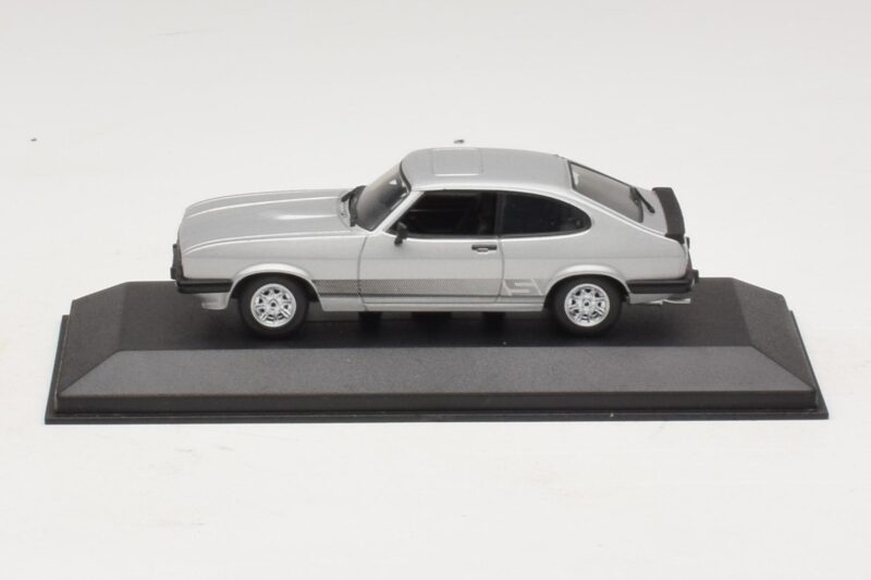 Ford Capri RS Mk1 Prata Minichamps 1:43 Ford Capri RS Mk1 Prata Minichamps 1:43 430085804 Metal