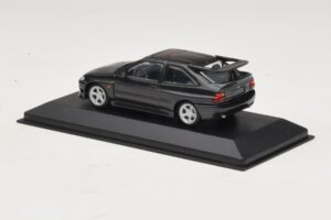 Ford Escort RS Cosworth Preto Metálico Minichamps 1:43 430082106 Metal - imagem 3 de 4