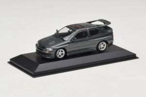 Ford Escort RS Cosworth Verde Escuro Metálico Minichamps 1:43 430086300 Metal - imagem 2 de 4
